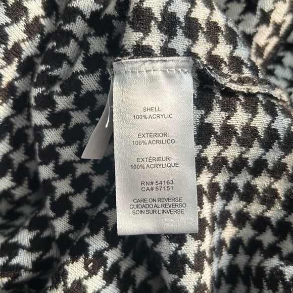 Calvin Klein Turtleneck Oversized Sweater - Picture 8 of 8
